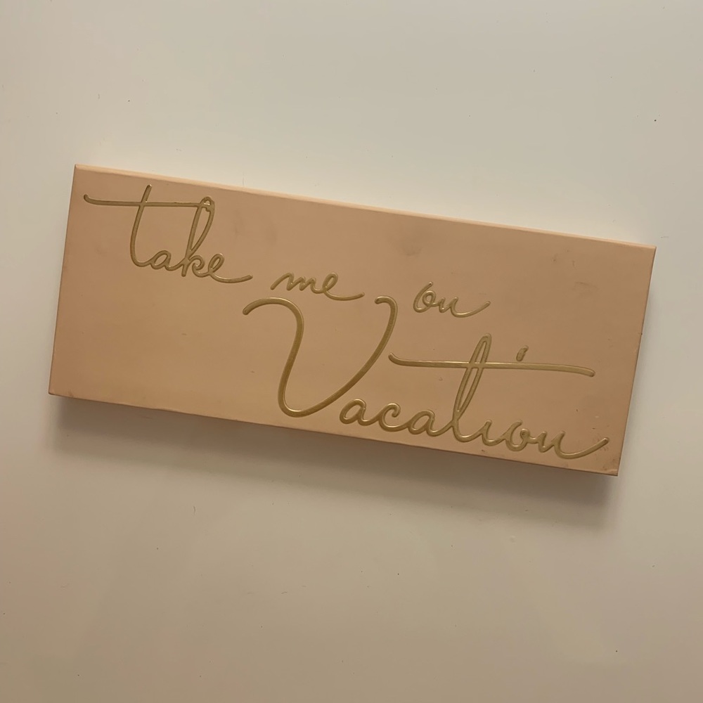 Kylie Cosmetics Take Me On Vacation Palette ☀️🌴🌊